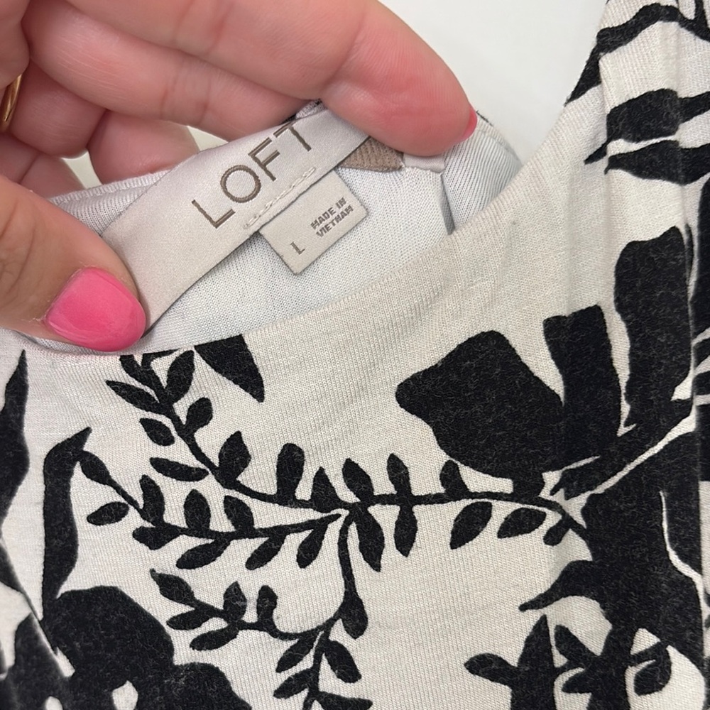 LOFT Black and White Floral Midi Dress - Picture 5 of 7